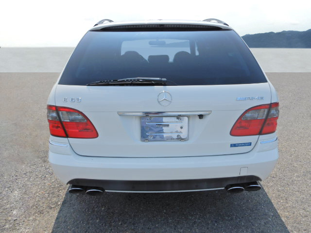 MERCEDES-BENZ E 63 AMG