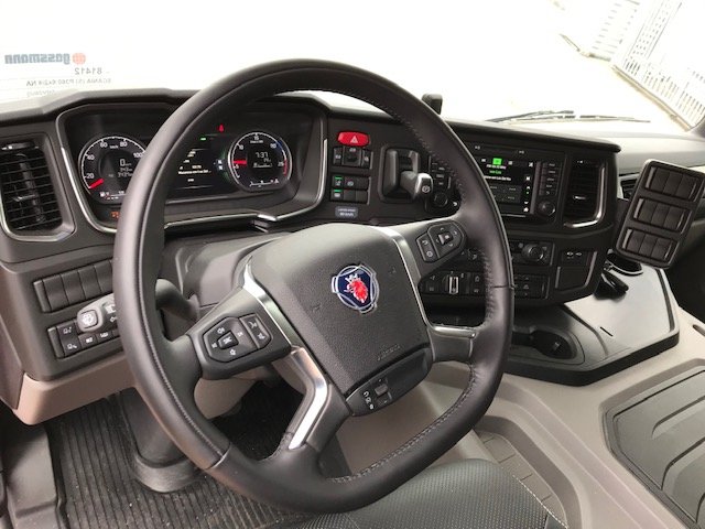 SCANIA (S) P