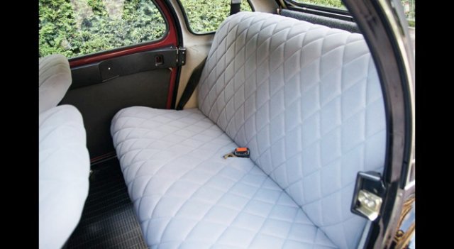 CITROEN (F) 2 CV