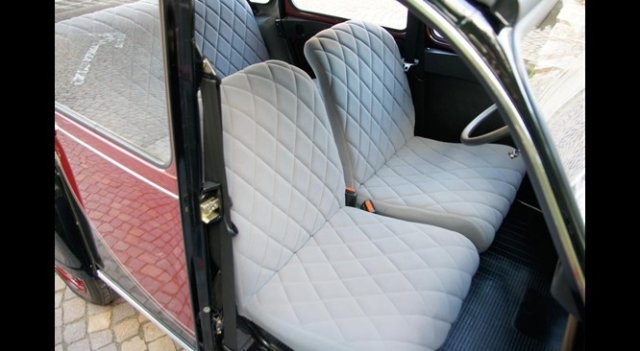 CITROEN (F) 2 CV