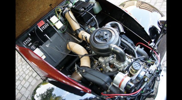 CITROEN (F) 2 CV
