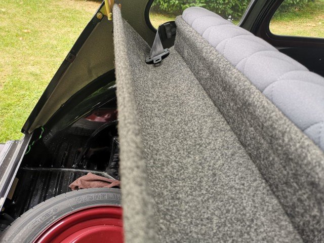 CITROEN (F) 2 CV