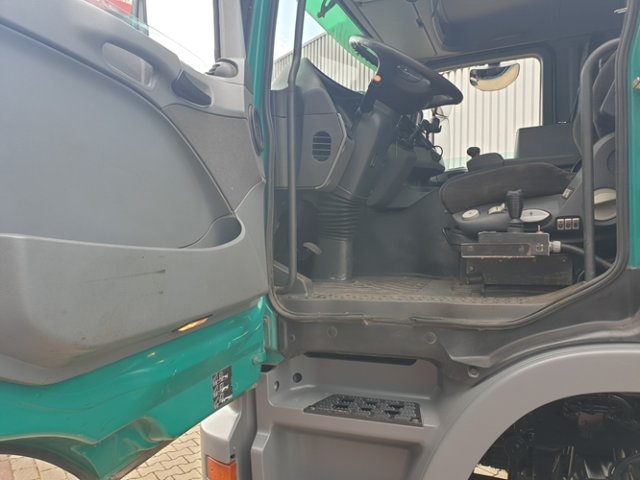 DAIMLER-BENZ Actros