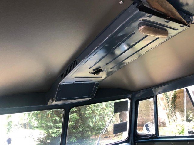 VOLKSWAGEN-VW T1