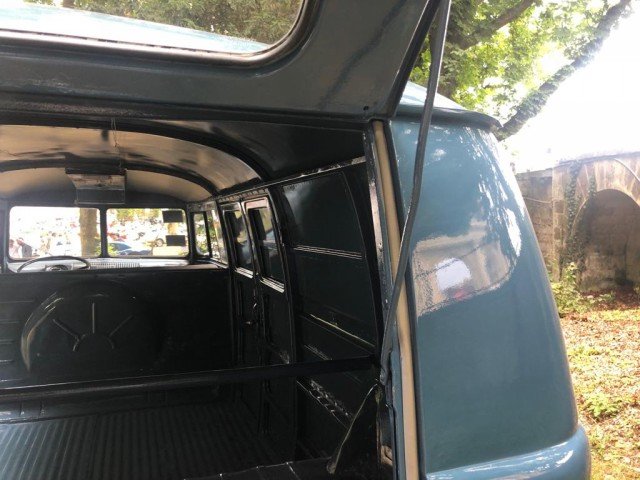 VOLKSWAGEN-VW T1