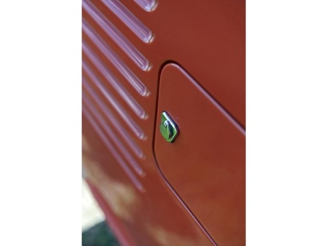 VOLKSWAGEN-VW T1