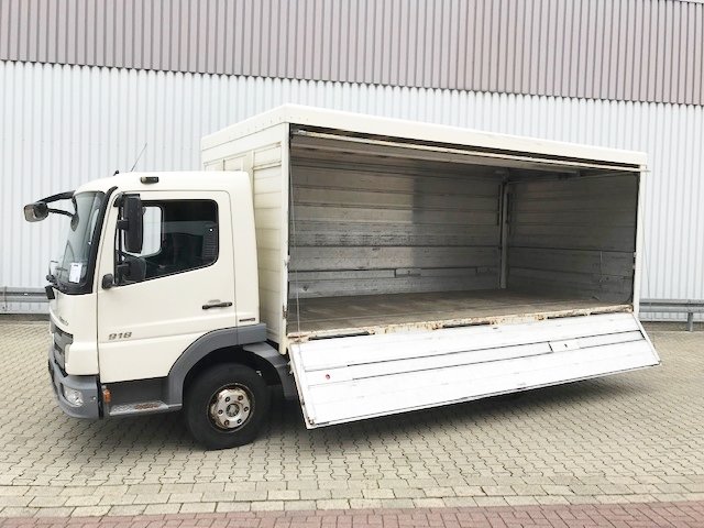 DAIMLER-BENZ Atego