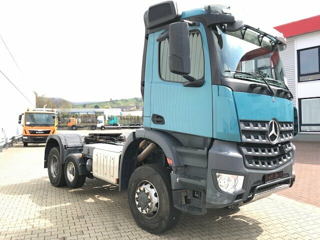 DAIMLER-BENZ Arocs