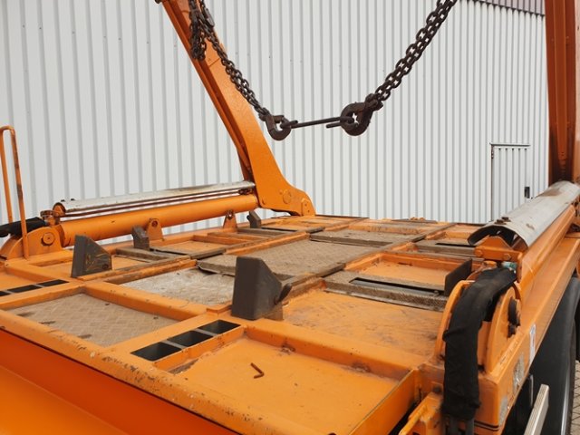 DAF (NL) LF