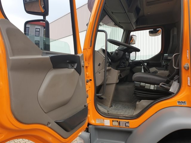DAF (NL) LF