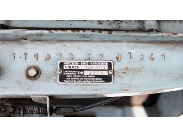 MERCEDES-BENZ 220