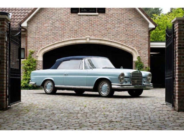 MERCEDES-BENZ 220
