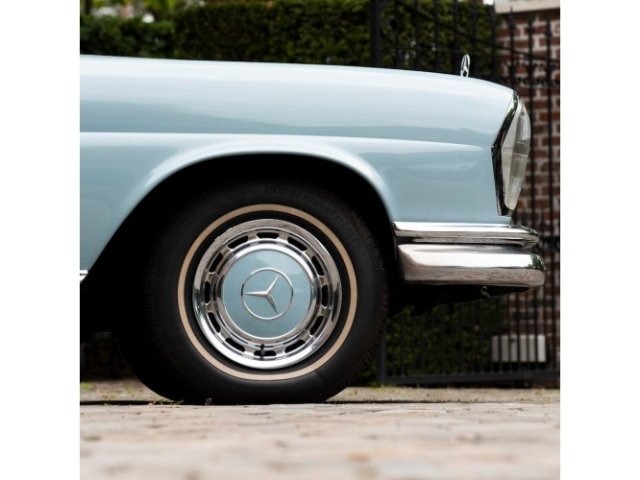 MERCEDES-BENZ 220