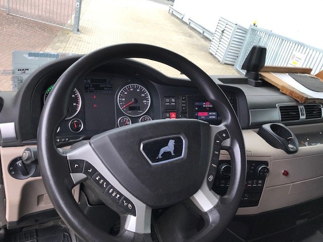 MAN TGX