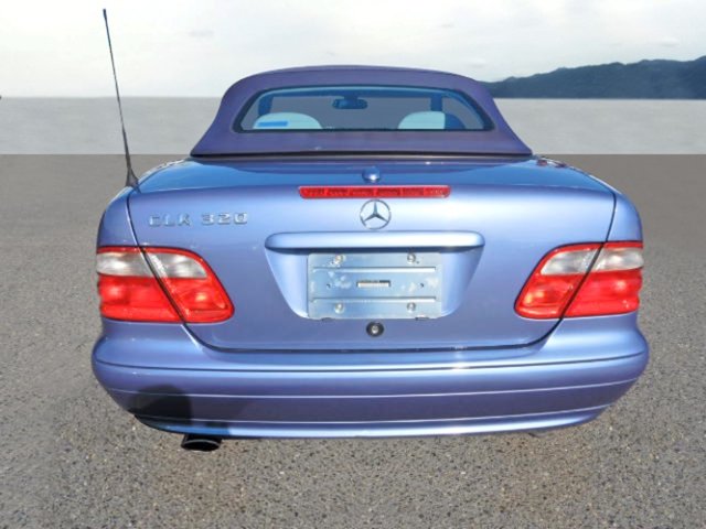 MERCEDES-BENZ CLK 320