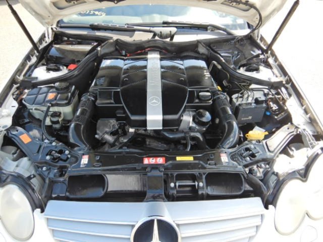 MERCEDES-BENZ CLK 320