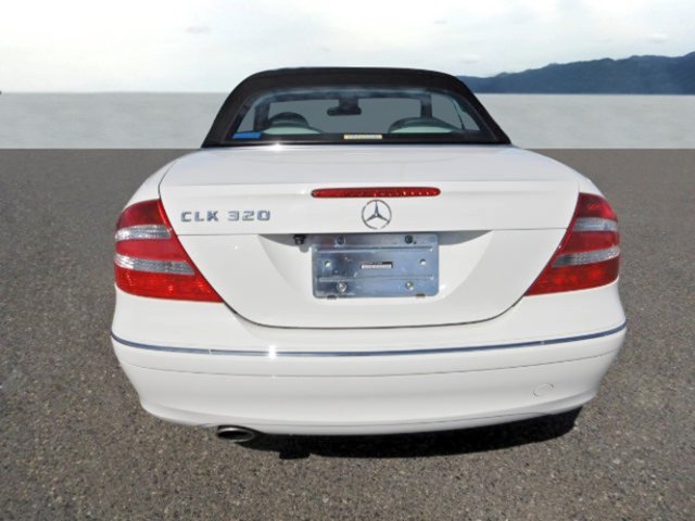 MERCEDES-BENZ CLK 320