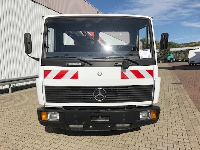 DAIMLER-BENZ -