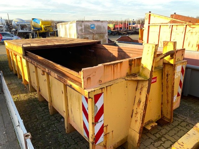 ROLAND TANKBAU-