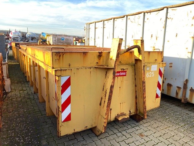 ROLAND TANKBAU-