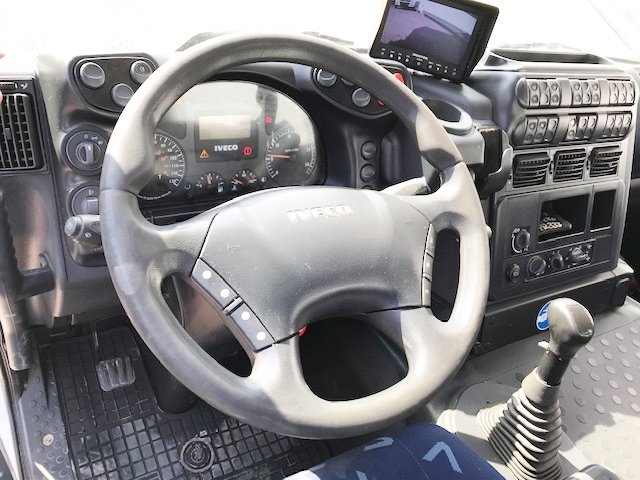 IVECO-MAGIRUS Trakker