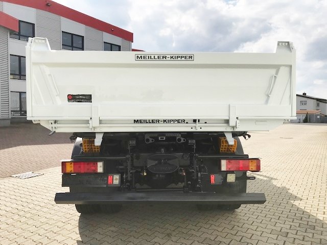 IVECO-MAGIRUS Trakker