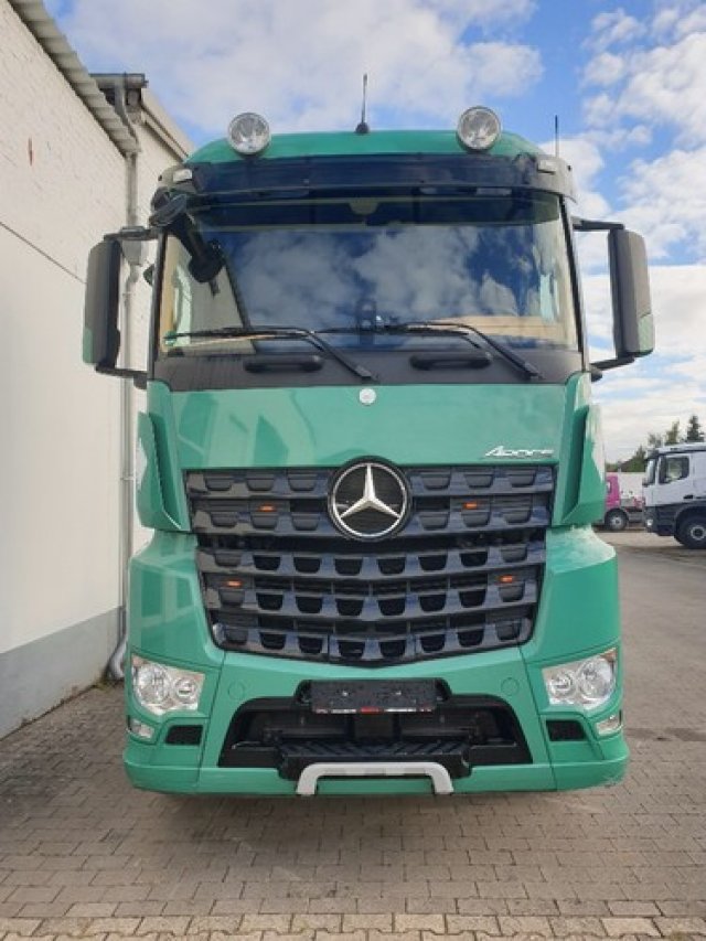 DAIMLER-BENZ Arocs