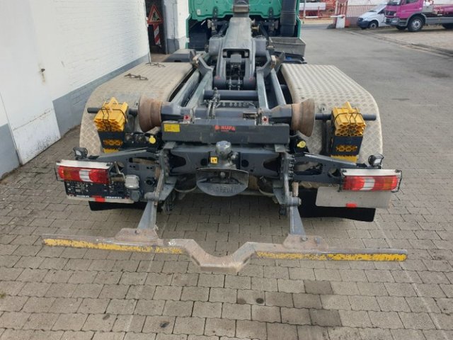 DAIMLER-BENZ Arocs