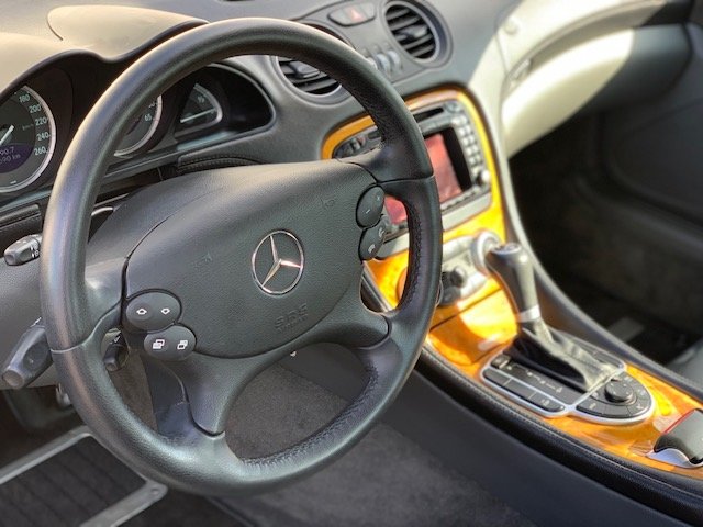 MERCEDES-BENZ SL 500