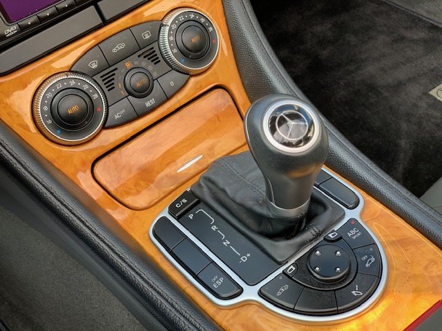 MERCEDES-BENZ SL 500
