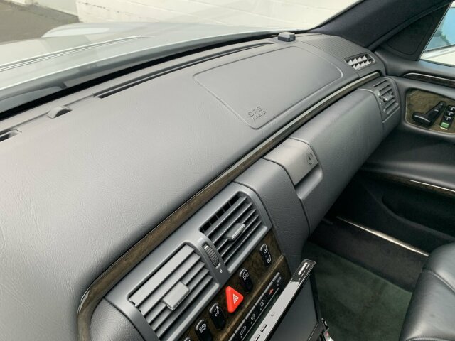 MERCEDES-BENZ E 50