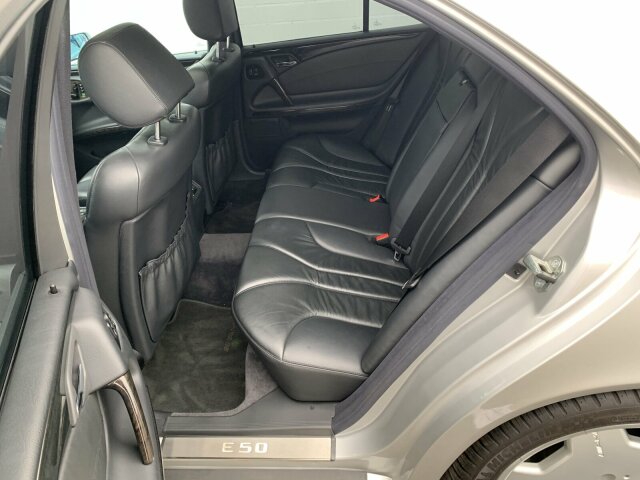 MERCEDES-BENZ E 50