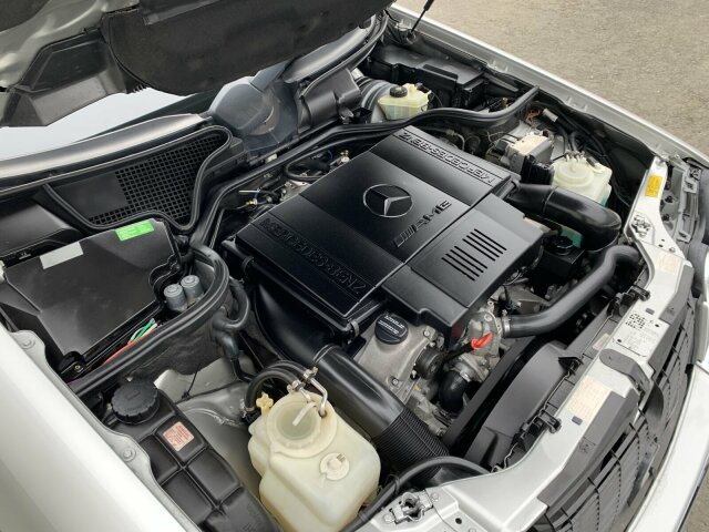 MERCEDES-BENZ E 50