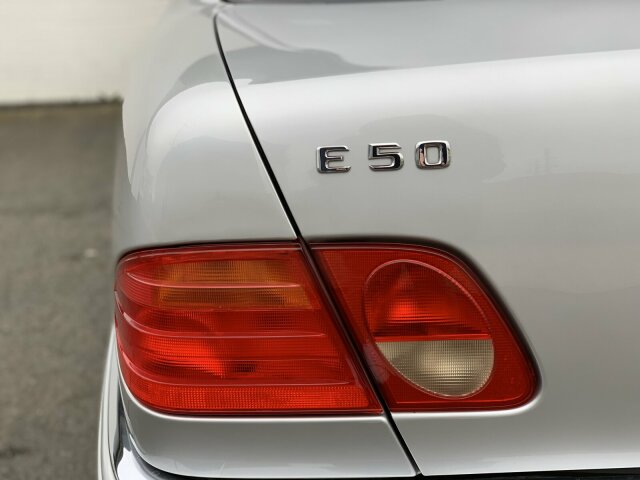 MERCEDES-BENZ E 50