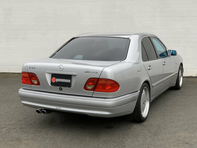 MERCEDES-BENZ E 50
