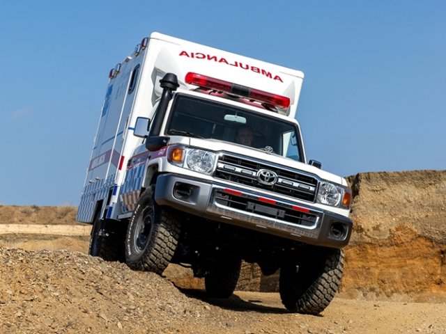 TOYOTA (J) Land Cruiser