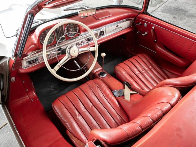MERCEDES-BENZ 300
