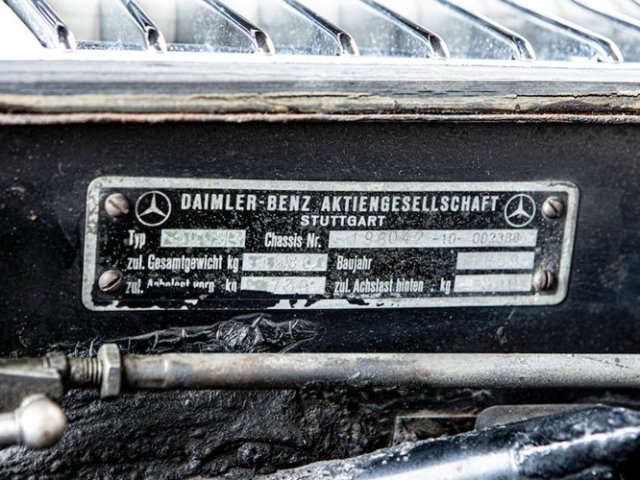 MERCEDES-BENZ 300