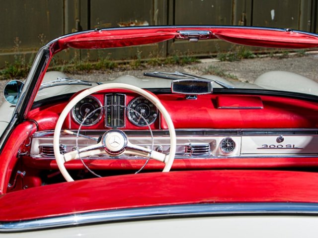 MERCEDES-BENZ 300