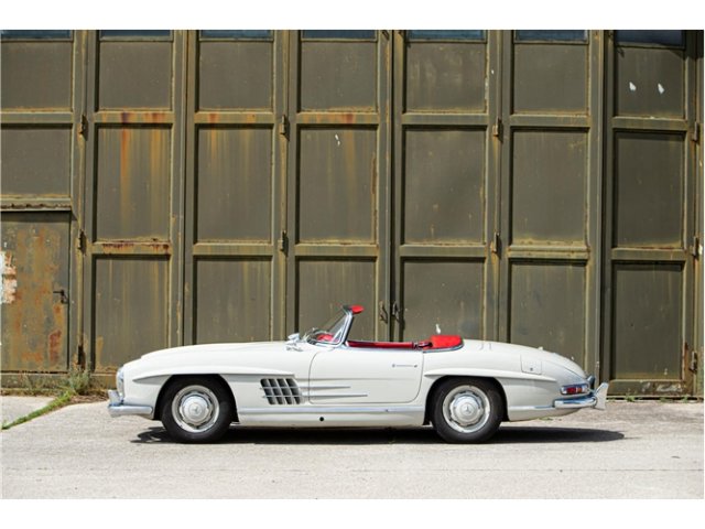 MERCEDES-BENZ 300