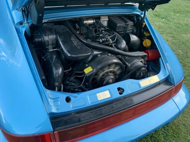 PORSCHE 964