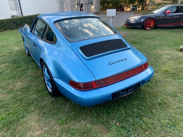 PORSCHE 964