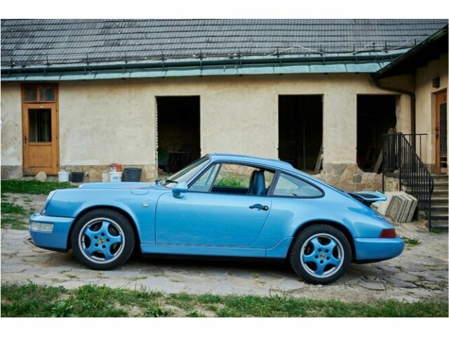 PORSCHE 964