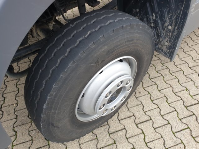 DAIMLER-BENZ Atego
