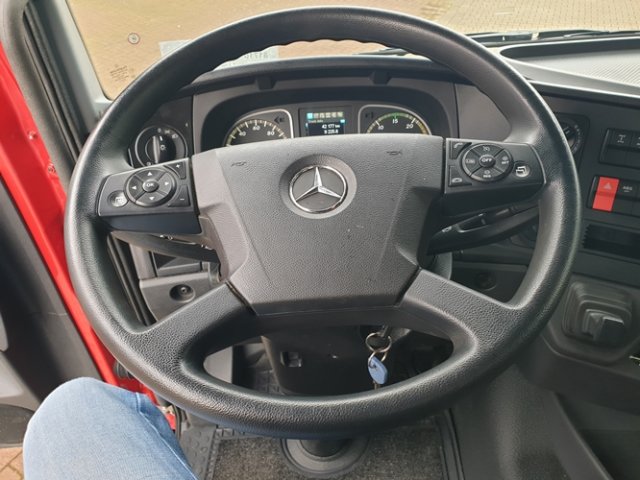 DAIMLER-BENZ Atego