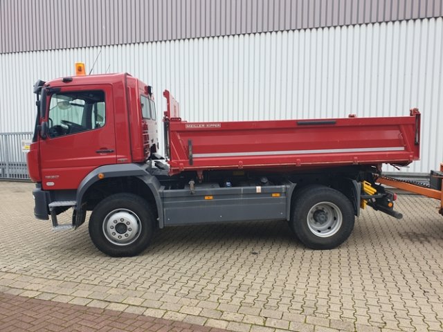 DAIMLER-BENZ Atego