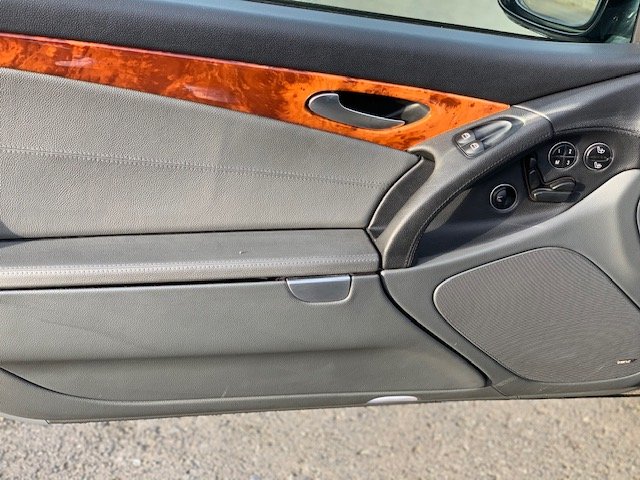 MERCEDES-BENZ SL 500