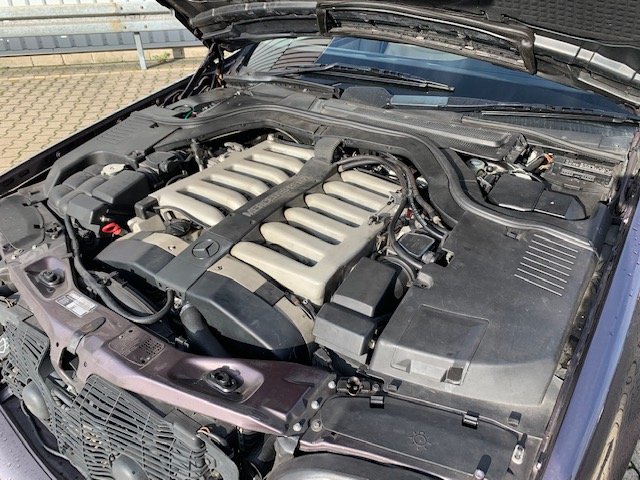 MERCEDES-BENZ S 600