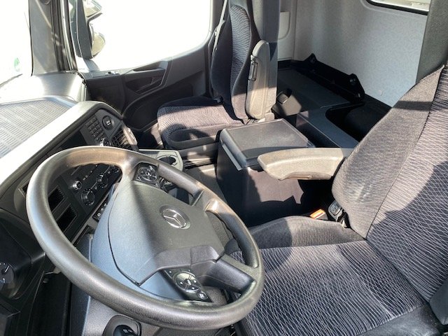DAIMLER-BENZ Arocs