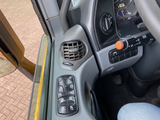 DAIMLER-BENZ Actros